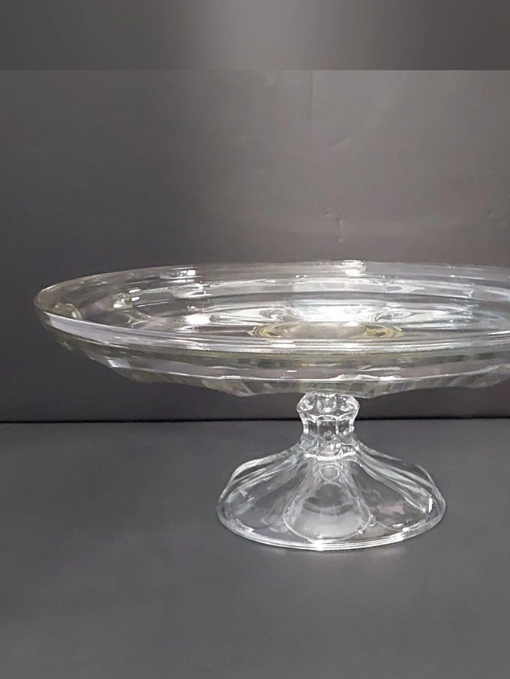 Clear Glass Cake Stand with Dome Lid